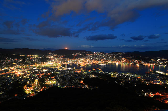 Night view of Nagasaki city